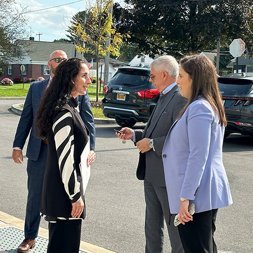 Congresswoman Elise Stefanik Tours Rome Health